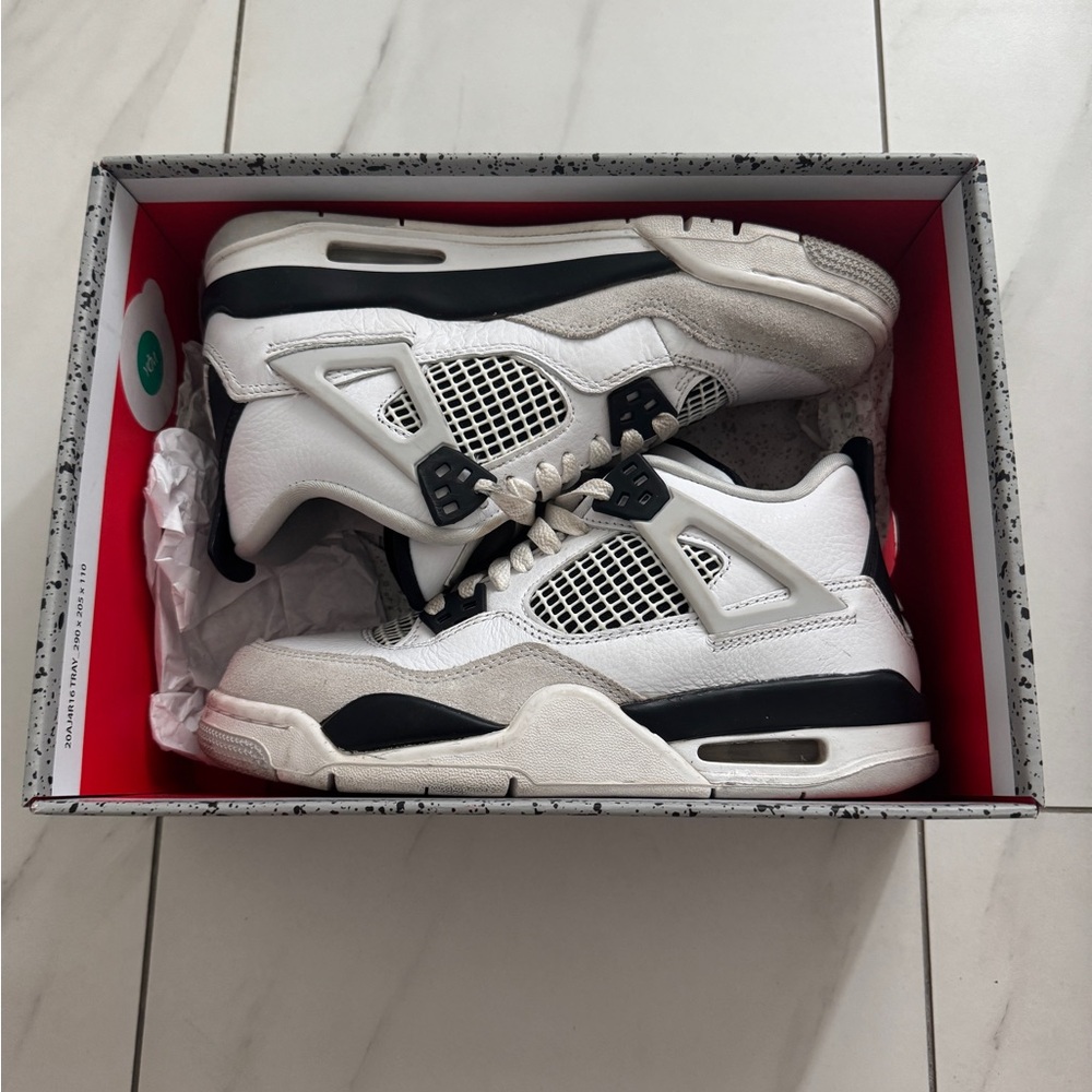 Air Jordan 4 Retro Mid Military Black